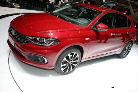      Fiat Tipo    