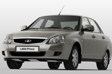 На АвтоВАЗе началась сборка самой бюджетной модели Lada Priora