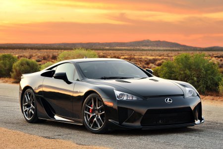 Lexus    LFA