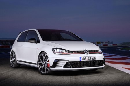   Volkswagen    Golf GTI Clubsport Edition 40