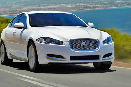  Jaguar    XF L